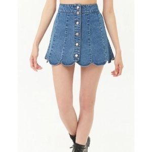 NWT Forever 21 Scalloped Denim Skirt